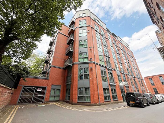 2 Bedroom Apartment To Rent In The Habitat, Woolpack Lane, The Lace Market, Nottingham, NG1