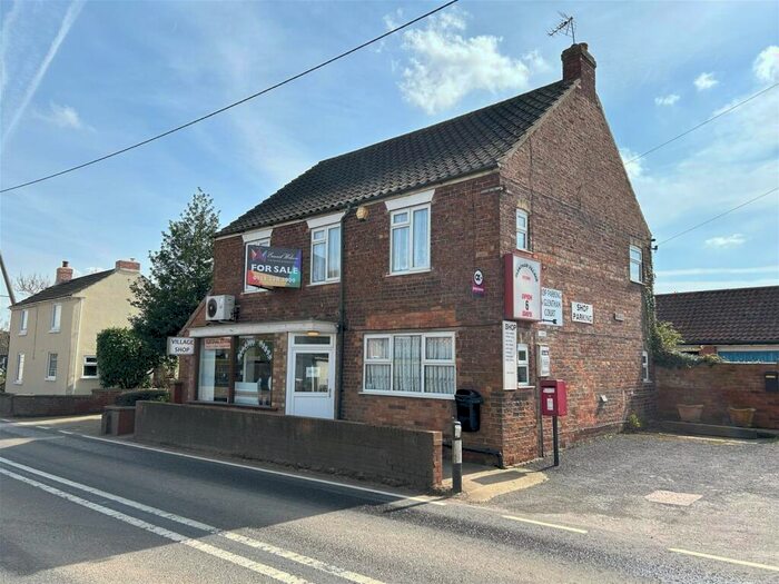 4 Bedroom House For Sale In House, Glentham, Lincolnshire, LN8