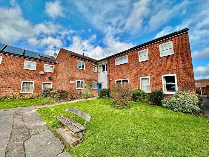 1 Bedroom Flat To Rent In Affleck Road, Colchester, CO4