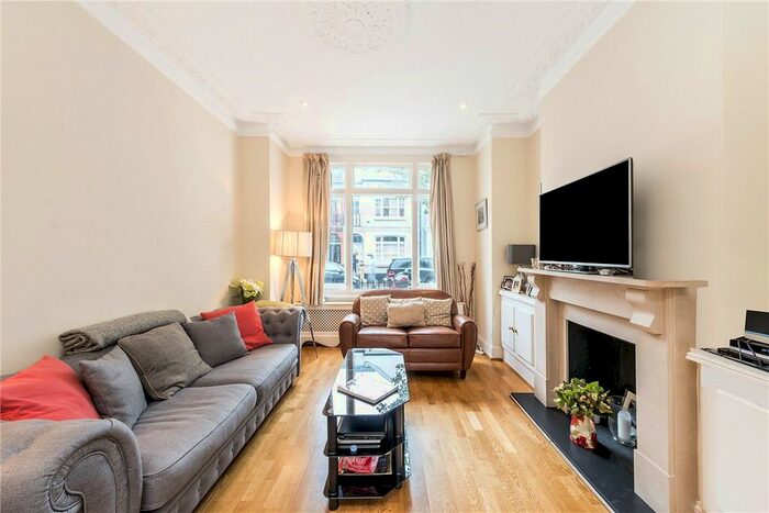 4 Bedroom Terraced House To Rent In Fabian Road, London, SW6
