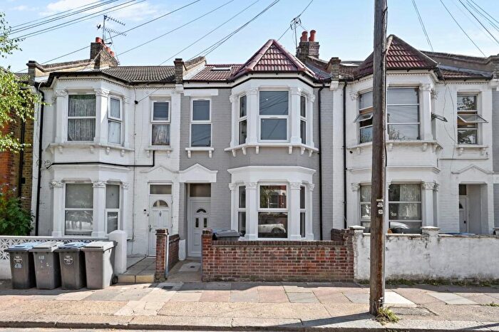 5 Bedroom Terraced House To Rent In Brownlow Road, London, NW10