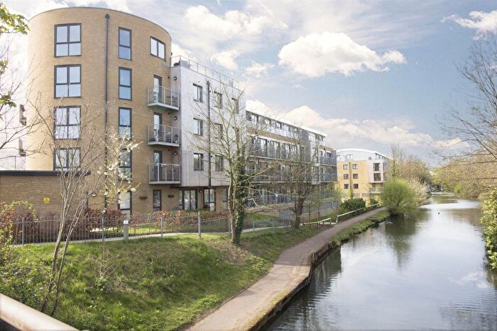 1 Bedroom Flat To Rent In Smeaton Court, Hertford, SG13