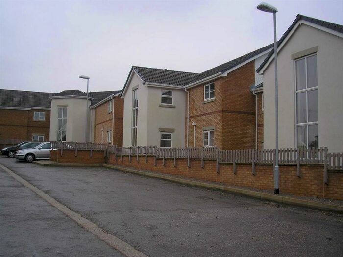 2 Bedroom Flat To Rent In Bakewell Court, Buxton, SK17