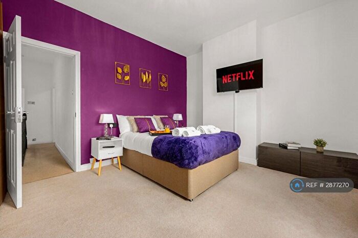 3 Bedroom Terraced House To Rent In Stanhope Street, Stockport, SK5