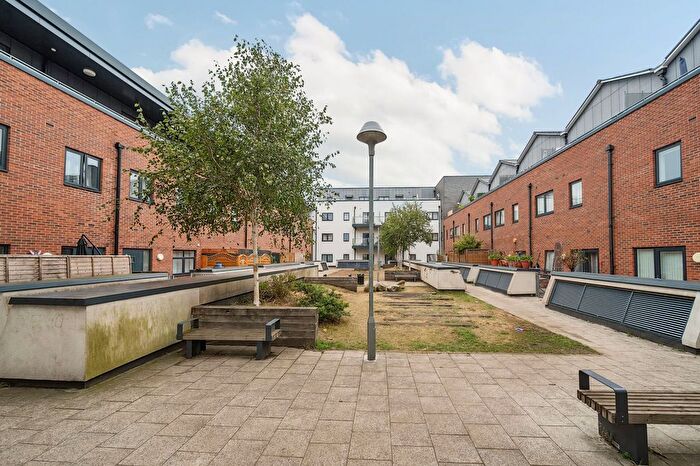 2 Bedroom Flat For Sale In Manston Court, Walthamstow, London, E17