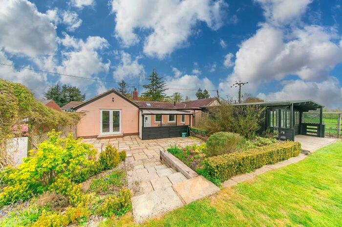 4 Bedroom Bungalow To Rent In Mill Lane, Bradfield, Manningtree, CO11