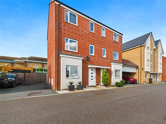 3 Bedroom Semi-Detached House For Sale In Christopher Garnett Chase, Stanway, Colchester, Essex, CO3