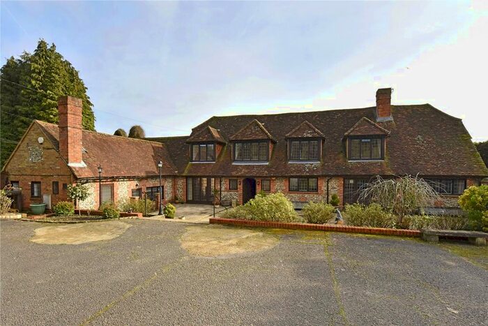 6 Bedroom Land To Rent In Moor Farm, Moor Common, High Wycombe, Buckinghamshire, HP14