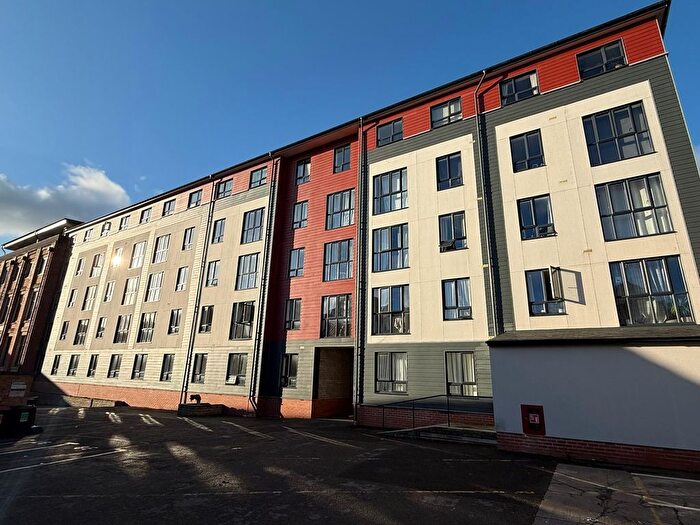 1 Bedroom Flat To Rent In Newton Road, Yeovil, BA20