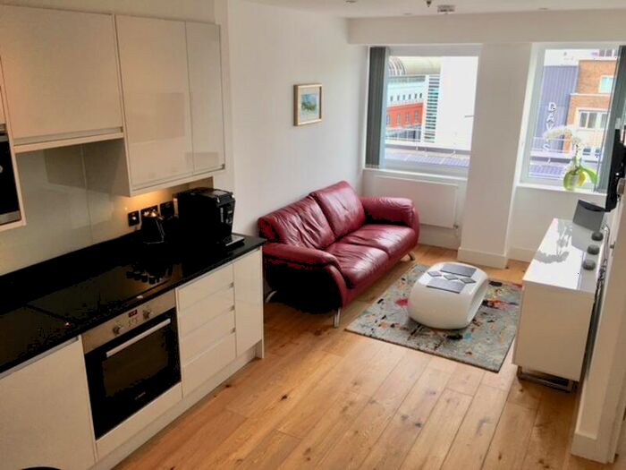 1 Bedroom Flat To Rent In High Street, Croydon, CR0