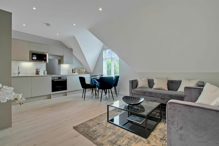 2 Bedroom Flat To Rent In Anson Road, Willesden Green, NW2