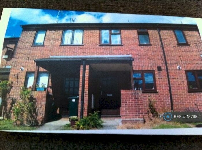 2 Bedroom Terraced House To Rent In Hilton Court, Chapelfields Coventry, CV5