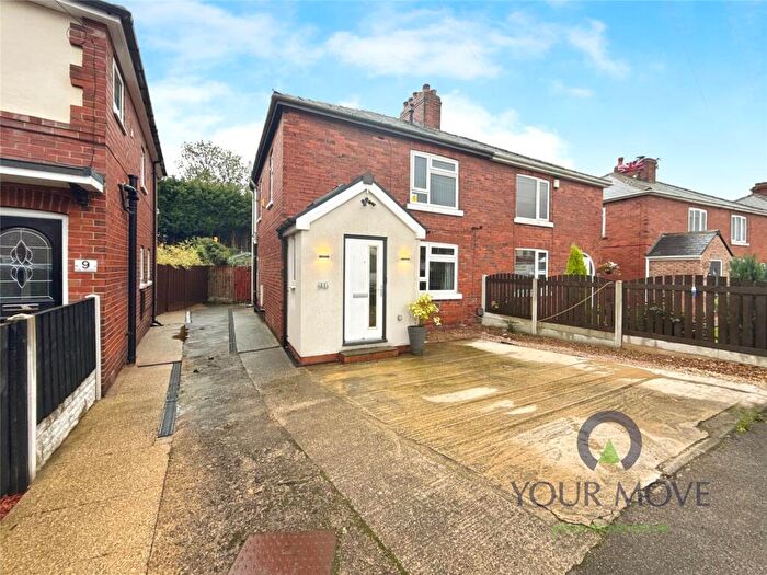 3 Bedroom Semi-Detached House For Sale In Park Crescent, Royston, Barnsley, South Yorkshire, S71