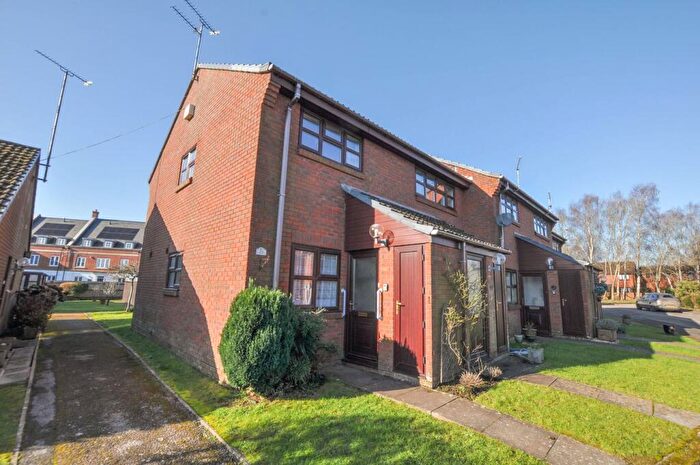 2 Bedroom Retirement Property For Sale In Victoria Place, Wimborne, BH21