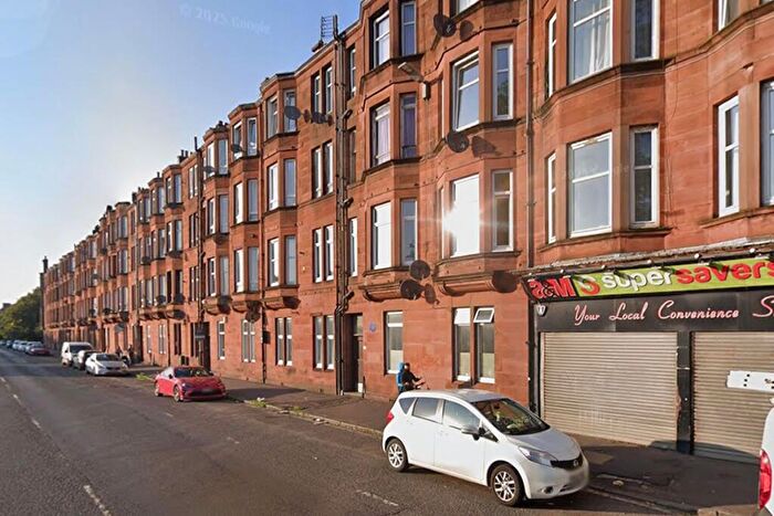 2 Bedroom Flat For Sale In , Dumbarton Road, Flat Ground Floor, Mears Investment, Glasgow West End, G14