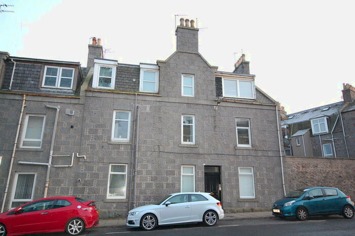 1 Bedroom Flat To Rent In Hardgate, City Centre, Aberdeen, AB11
