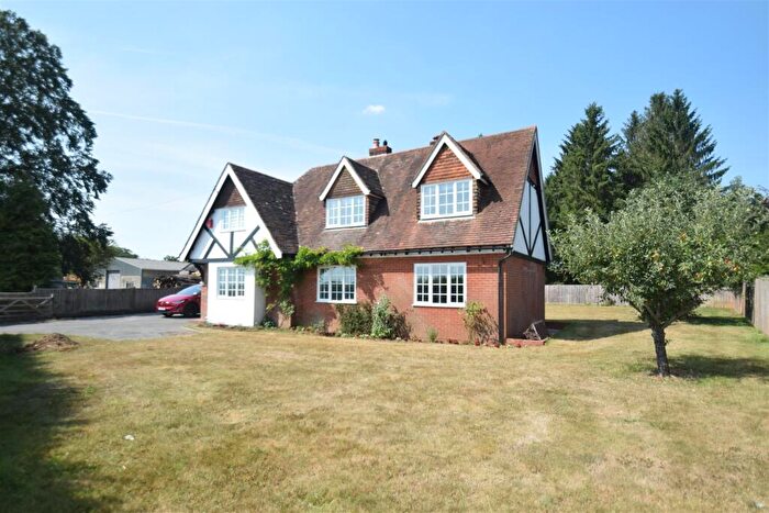 4 Bedroom Detached House To Rent In Upper Wield, Alresford, SO24