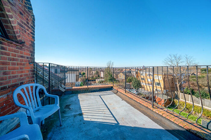 1 Bedroom Apartment To Rent In Whipps Cross Road, London, E11