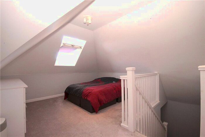 1 Bedroom Property To Rent In Aldershot Road, Guildford, Surrey, GU2