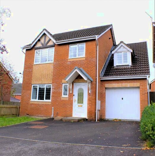 4 Bedroom Detached House To Rent In Ffordd Y Goedwig Penllergaer, Swansea, SA4
