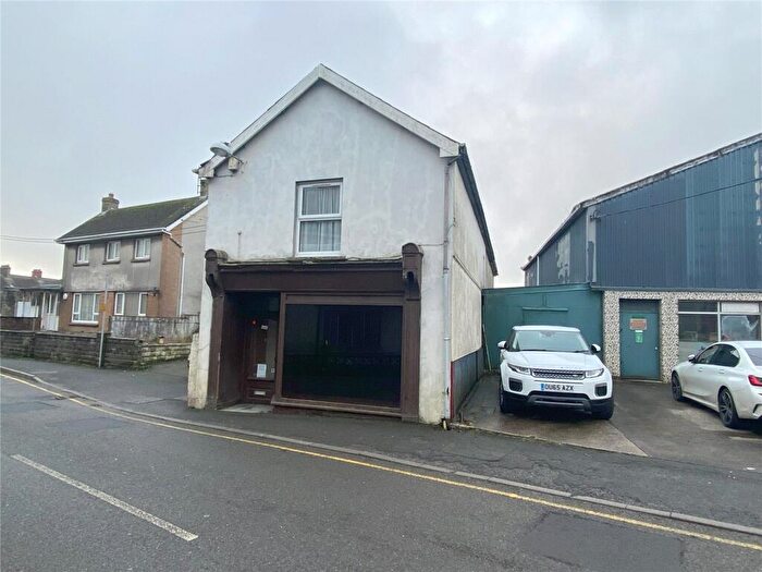 4 Bedroom Detached House For Sale In Station Road, St. Clears, Carmarthen, Carmarthenshire, SA33