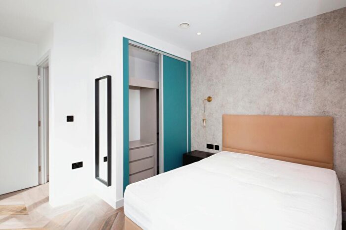 2 Bedroom Flat To Rent In Ancoats Garden, Bendix Way, M4