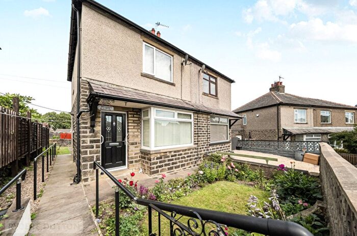 2 Bedroom Semi-Detached House For Sale In Milner Lane, Greetland, Halifax, West Yorkshire, HX4