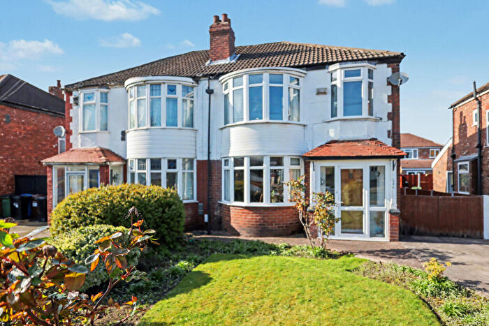 3 Bedroom Semi Detached House For Sale In Stockport Road, Cheadle Heath, SK3