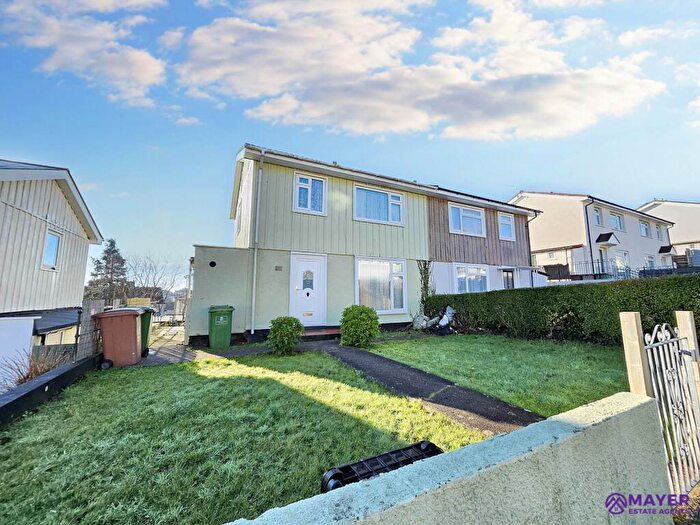3 Bedroom Semi-Detached House For Sale In Blandford Road, Plymouth, PL3