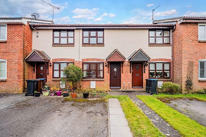 2 Bedroom Terraced House For Sale In Kings Mead, South Nutfield, RH1