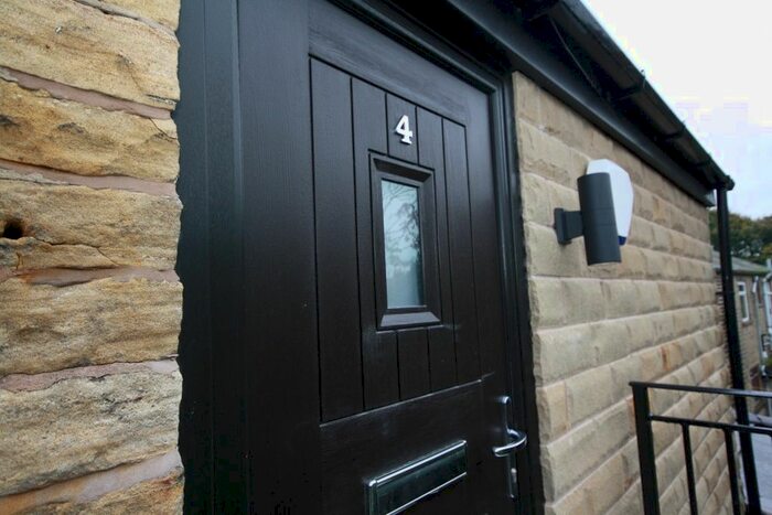 1 Bedroom Flat To Rent In Darwen Road, Bolton, BL7