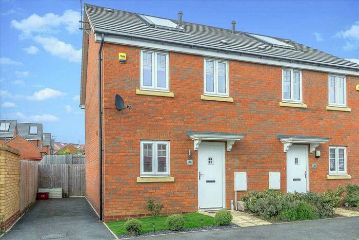 3 Bedroom Semi-Detached House To Rent In Virginia Crescent, Burton Latimer, NN15