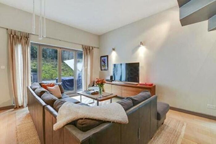 2 Bedroom Terraced House To Rent In Parkhill, Belsize Park, NW3