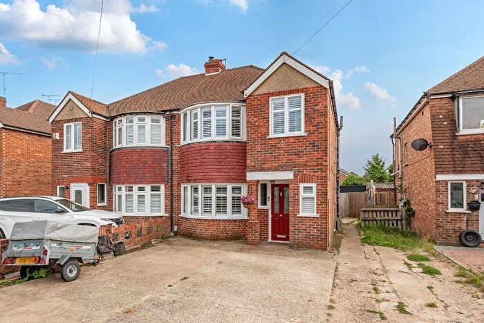 3 Bedroom Semi-Detached House For Sale In Jessie Road, Bedhampton, PO9