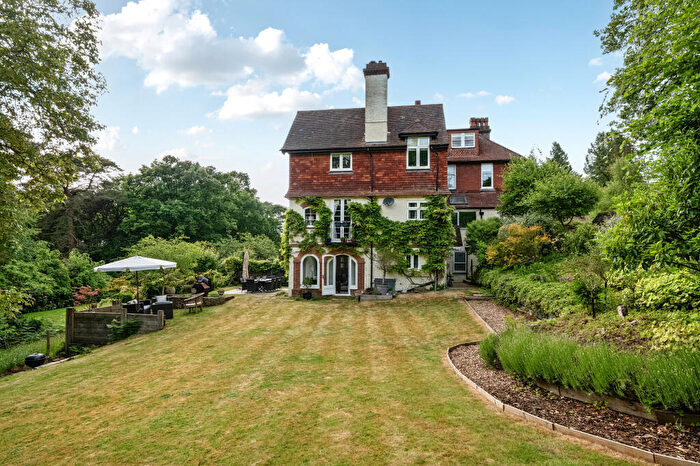 3 Bedroom Semi-Detached House For Sale In Crossways Road, Grayshott, GU26