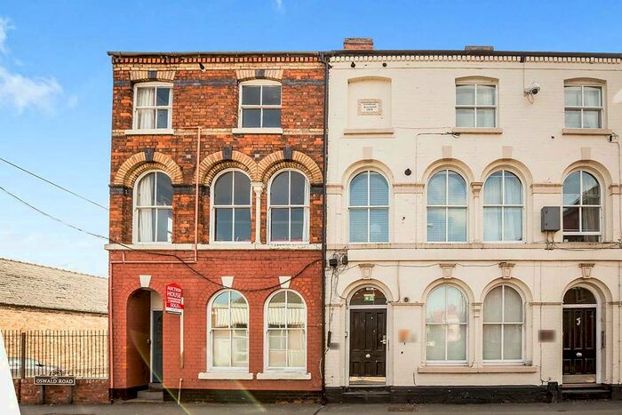 1 Bedroom Flat To Rent In Oswald Road, Oswestry, Shropshire, SY11