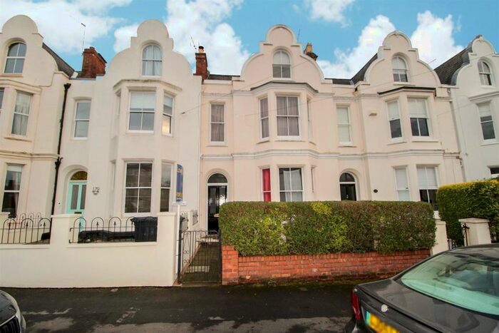 6 Bedroom Terraced House To Rent In Rugby Road, Leamington Spa, CV32