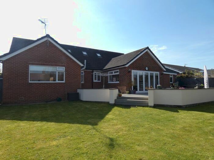 5 Bedroom Detached Bungalow For Sale In Westmoor Close, Spennymoor, DL16