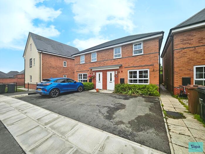 3 Bedroom Semi-detached House For Sale In Thorn Tree Drive, Liverpool, L23