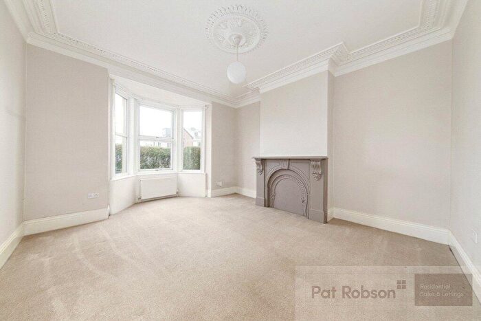 2 Bedroom Apartment To Rent In Salters Road, Gosforth, Newcastle Upon Tyne, Tyne And Wear, NE3