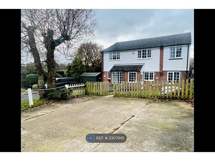 5 Bedroom Semi-Detached House To Rent In Smith Close, Ninfield, Battle, TN33