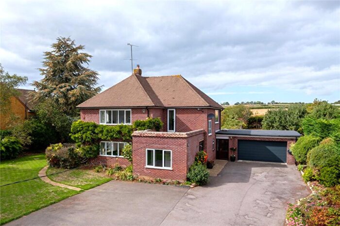 3 Bedroom Detached House For Sale In Bradford Road, Sherborne, Dorset, DT9