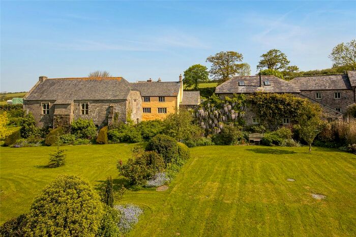 9 Bedroom Detached House For Sale In Kingsbridge, Devon, TQ7