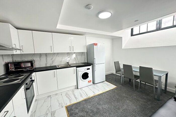 Studio To Rent In Castle Boulevard, Nottingham, NG7