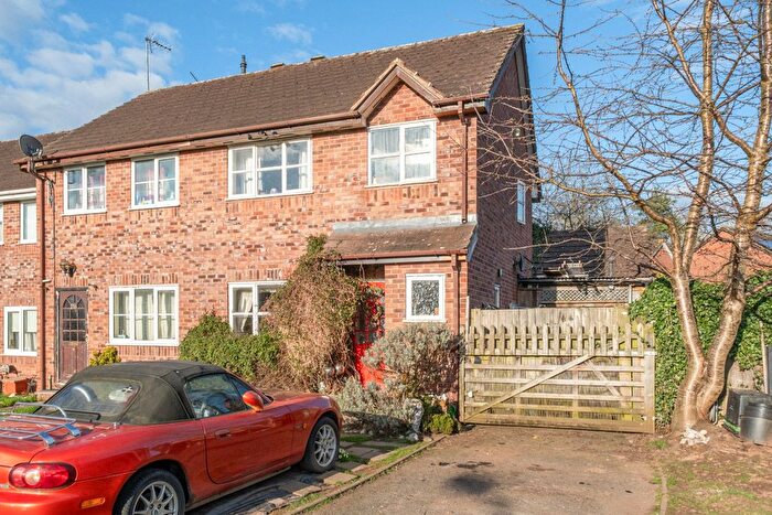 3 Bedroom End Of Terrace House For Sale In Maple Close, Ludlow, SY8
