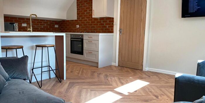 2 Bedroom Flat To Rent In Lenton Boulevard Flat - Luxury Bed Student Apartment, NG7