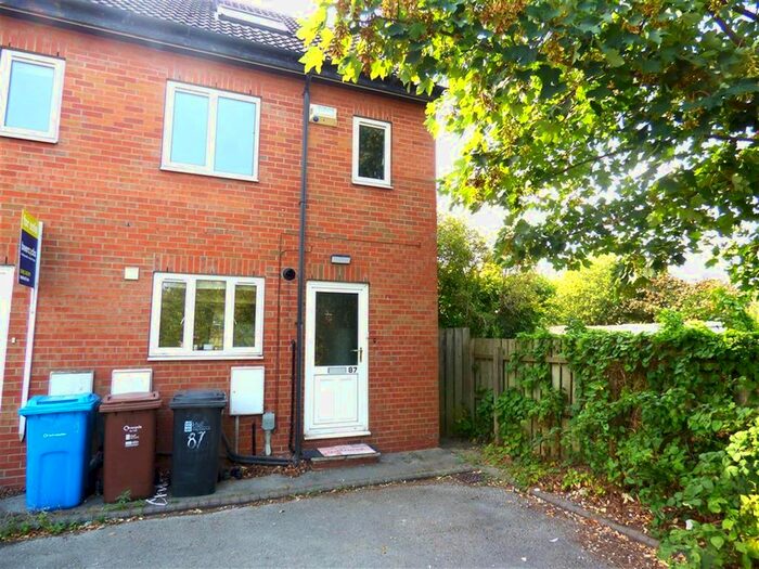 4 Bedroom End Of Terrace House To Rent In Ash Grove, Hull, East Yorkshire, HU5