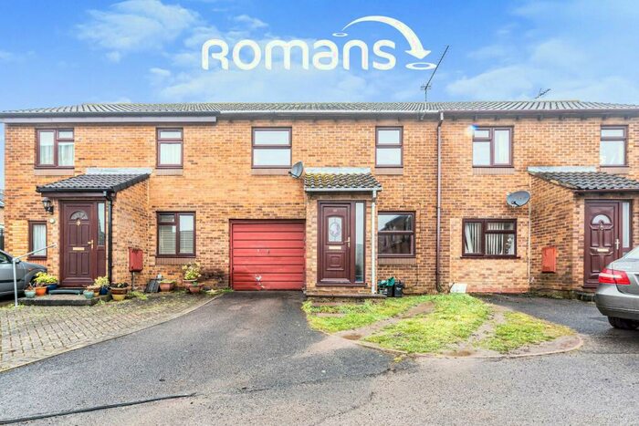 3 Bedroom Terraced House To Rent In Chilcombe Way, Lower Earley, RG6