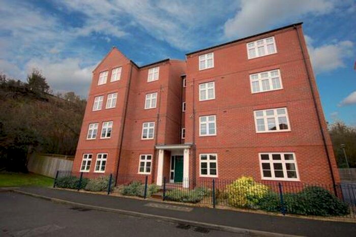 2 Bedroom Flat To Rent In Wenlock Drive, West Bridgford, NG2