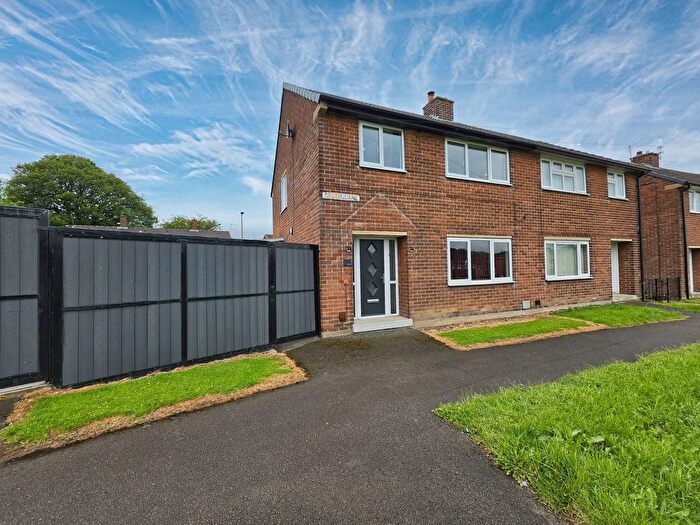 3 Bedroom Semi-Detached House For Sale In Green Lane, Dodworth, Barnsley, S75